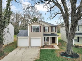 5807 Hewitt Dr, Charlotte, NC 28269