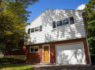 712 Murray Hill Rd, Vestal, NY 13850