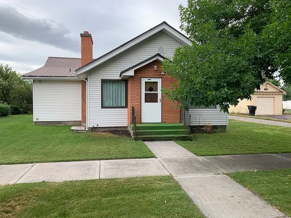 264 E Locust St, Shelley, ID 83274