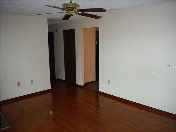 4th image of 4087 Marie Dr