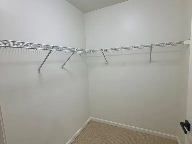 10639 Meeting St #401 — Photo 8