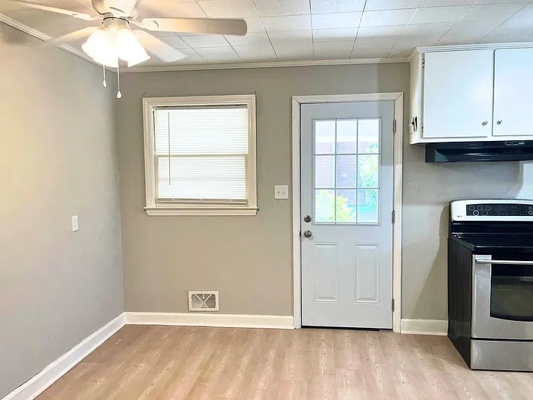 2742 Forest Ridge Dr — Photo 11