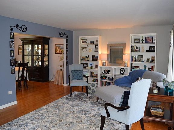 5th image of 5 Siena Dr