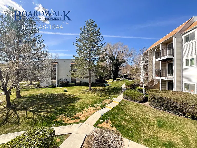 1060 E Quail Park Dr #C — Photo 23