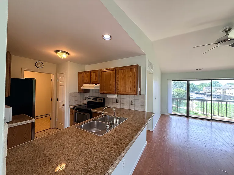 30783 Hidden Pines Ln #32 — Photo 6