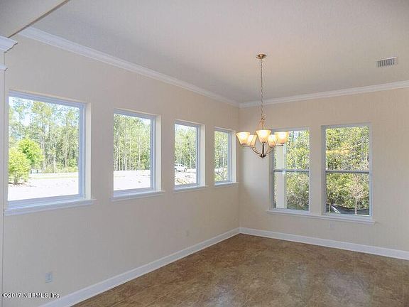 5th image of 41 Valley Grove Dr