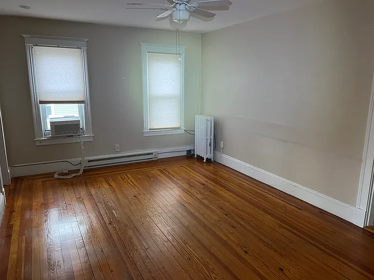 54 Bell St #3L — Photo 11