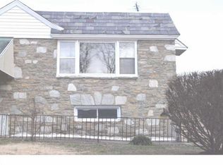 6411 Boyer St, Philadelphia, PA 19119