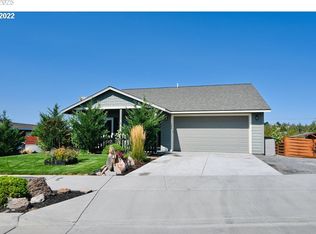 792 SE Dacotah Ct, Madras, OR 97741