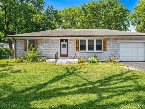 471 Mabel Dr, Arnold, MO 63010