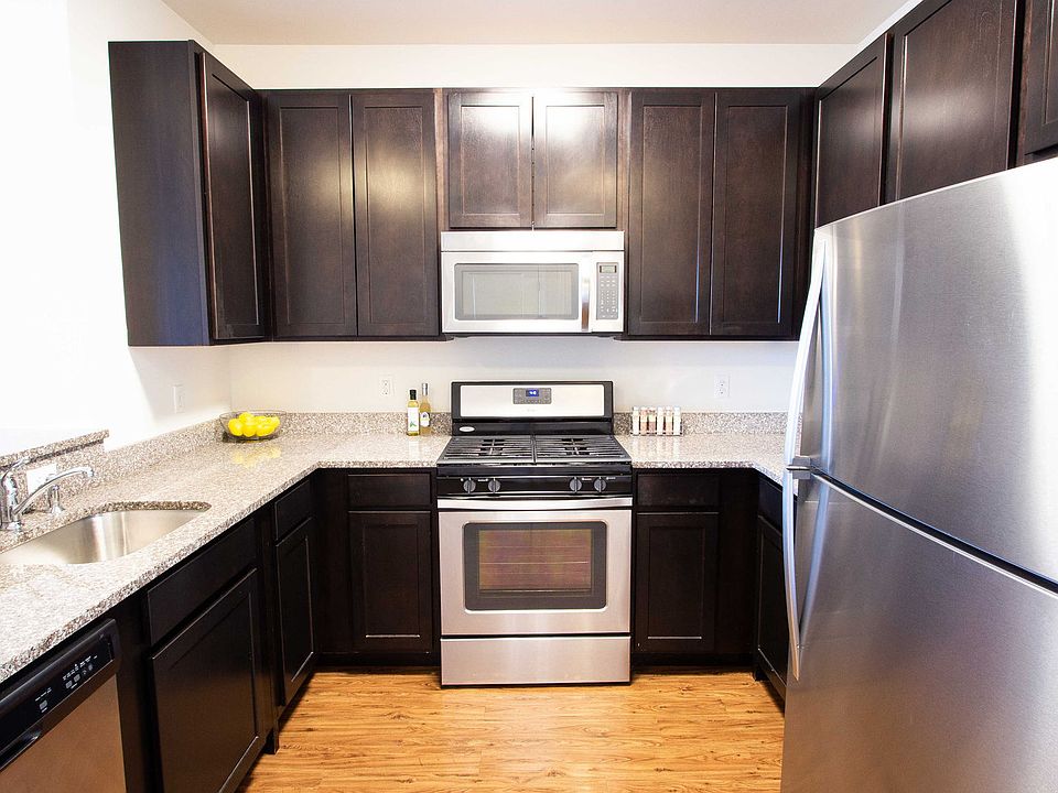 The Villas at Fairway Apartment Rentals with Virtual tours Piscataway