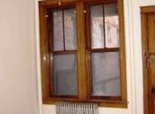 2205 W Iowa St APT 1R, Chicago, IL 60622