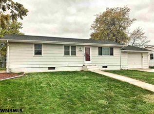 2335 13th St, Gering, NE 69341