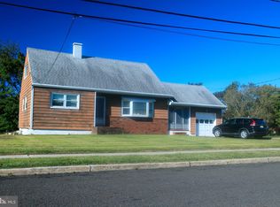 130 Shive Pl, Burlington Township, NJ 08016