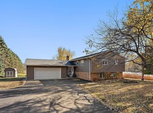 967 Sherman Rd, Hudson, WI 54016