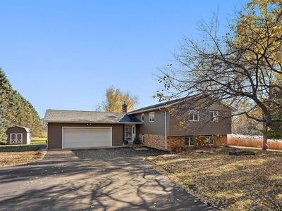 967 Sherman Rd, Hudson, WI, 54016