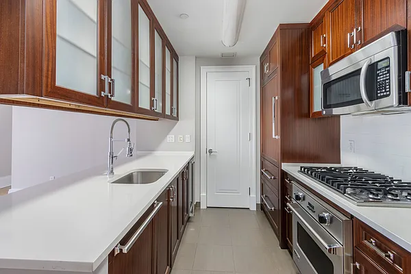 Rented by Brown Harris Stevens | media 20