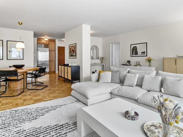 303 East 57th Street 6F image 1 of 18