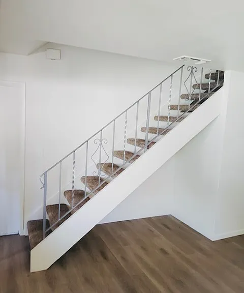 8070 La Riviera Dr — Photo 3