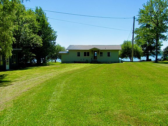 4th image of 155 Deering Lake Road