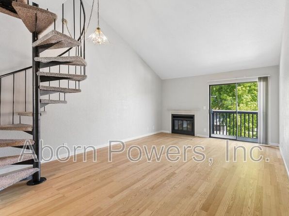 3180 Country Club Dr APT 3B