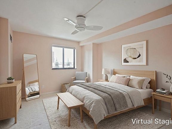 4th image of 78 10th St E Unit 702
