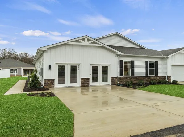 9 Florence Sarah Ln, Lexington, VA 24450