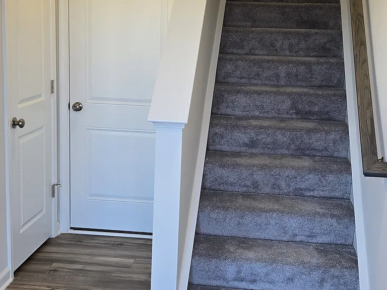 1308 Cedar Valley Rd — Photo 3
