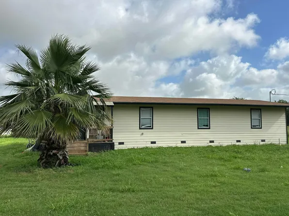 93 Crouch Ave, Charlotte, TX 78011