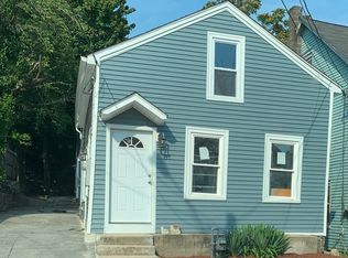 87 5th St #A, Norwich, CT 06360