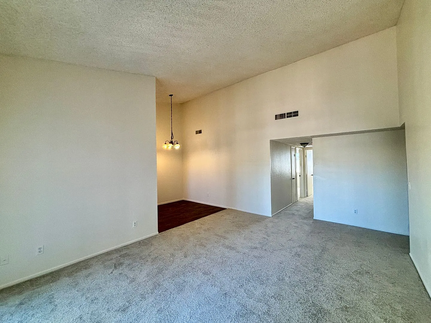 818 S Langley Ave #203 — Photo 4