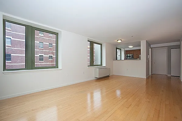 Sold by Nest Seekers International | media 14