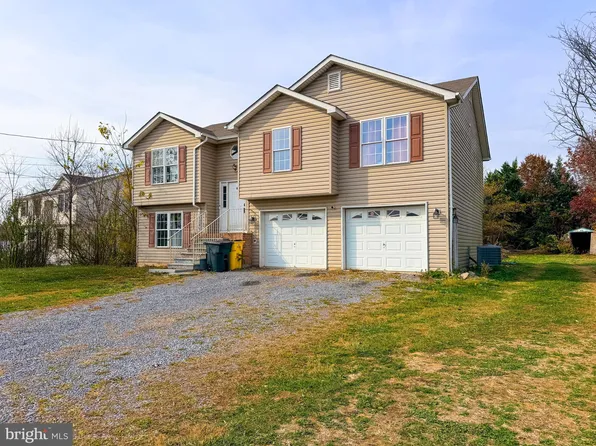 380 Wendover Dr, Bunker Hill, WV 25413