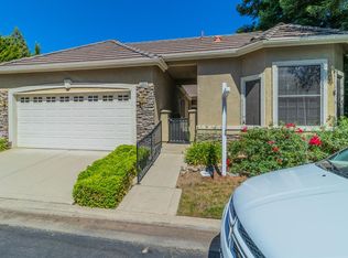 1955 Stonebrook Ln, Clovis, CA
