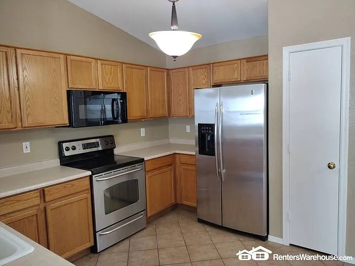 10721 E Emerald Ave — Photo 10