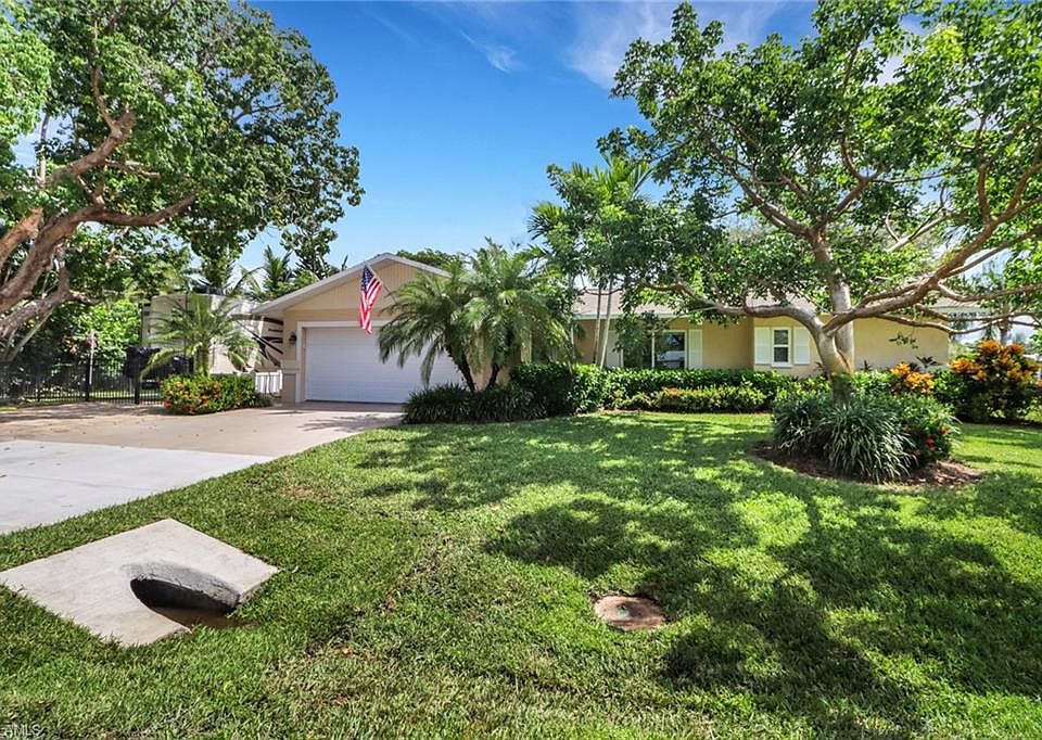 1st image of 28391 Meadowlark LN