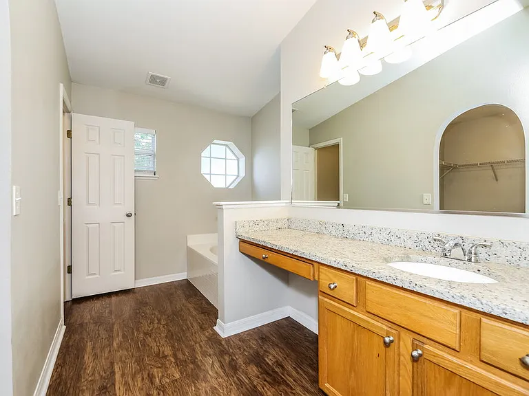 10373 Marsh Hawk Dr — Photo 11