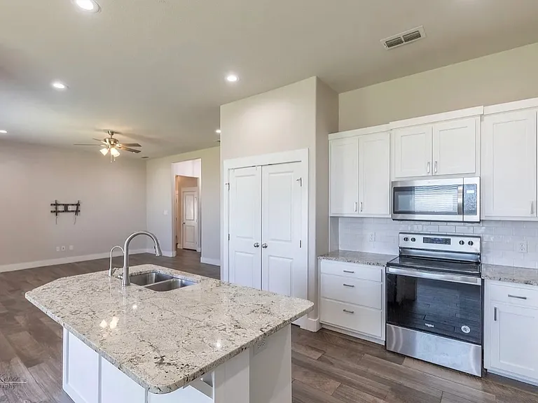 7409 Wildflower Way — Photo 14