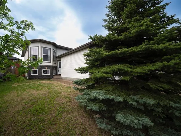 162 NW Pearl Bay, Wood Buffalo, AB T9K 0E4