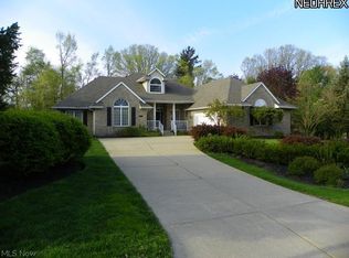 2703 Mill Ridge Path NE, Massillon, OH 44646