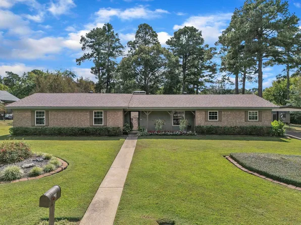 207 Eitelman Ln, Longview, TX 75605