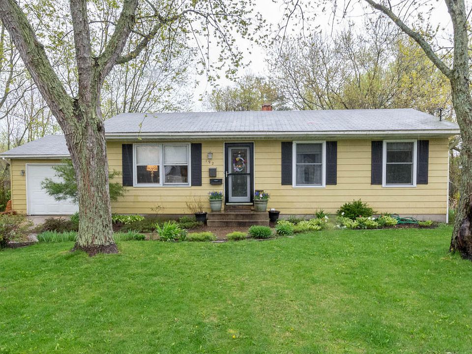 1st image of 192 Gaylord Dr NE