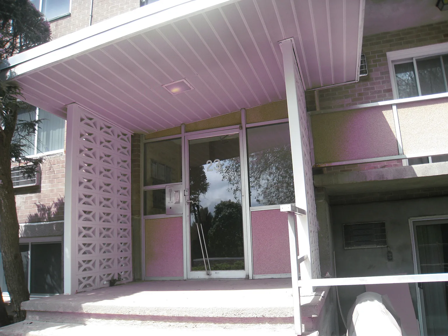 2 bed, 780 sqft, $2,400 — Photo 4