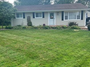 3811 Sandell St, Louisville, OH 44641