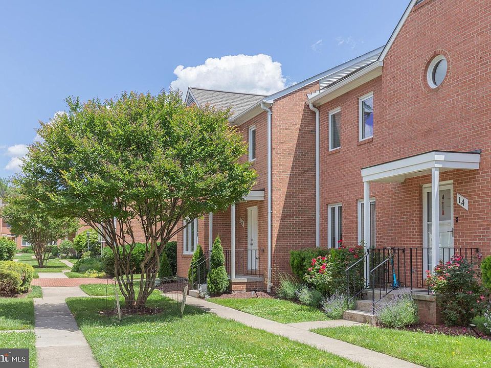 1st image of 16 Rockcrest Cir