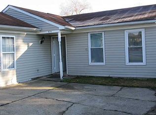 956 Wildflower Ct, Virginia Beach, VA 23452