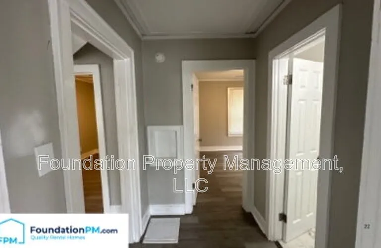 790 S Pkwy E — Photo 5