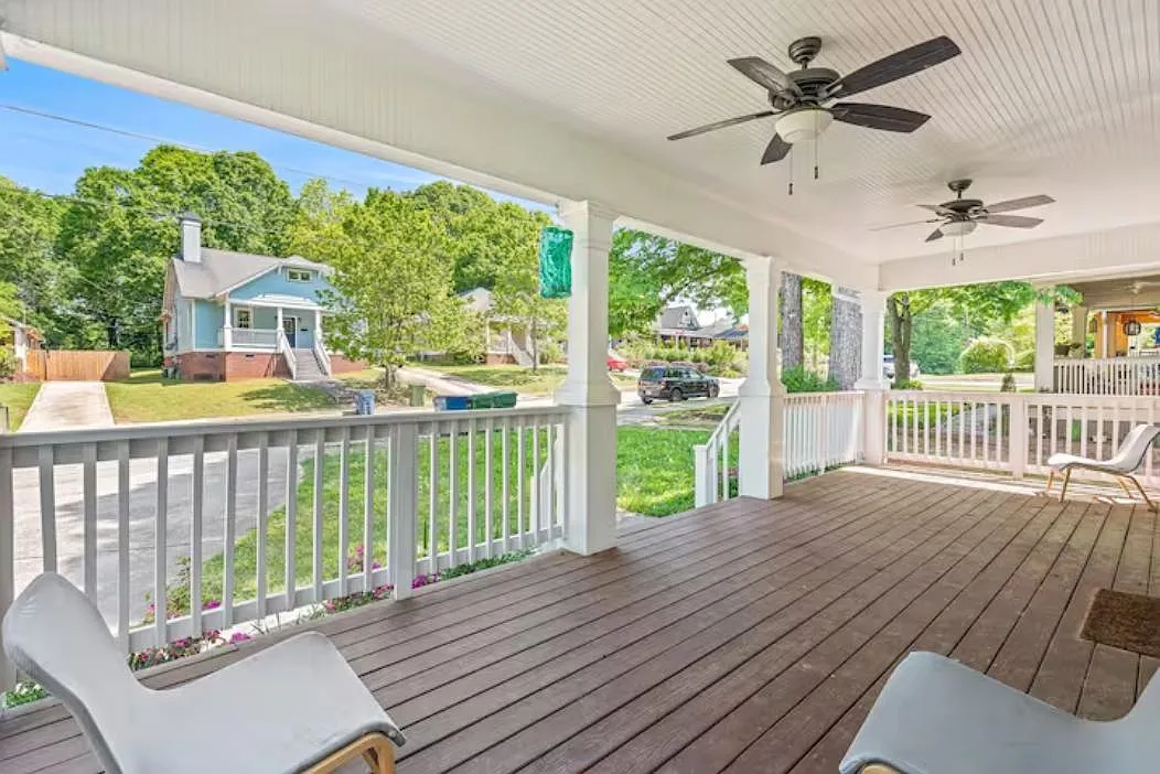 1296 Sells Ave SW — Photo 4
