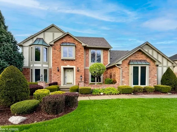 13861 Timberview Dr, Shelby Township, MI 48315