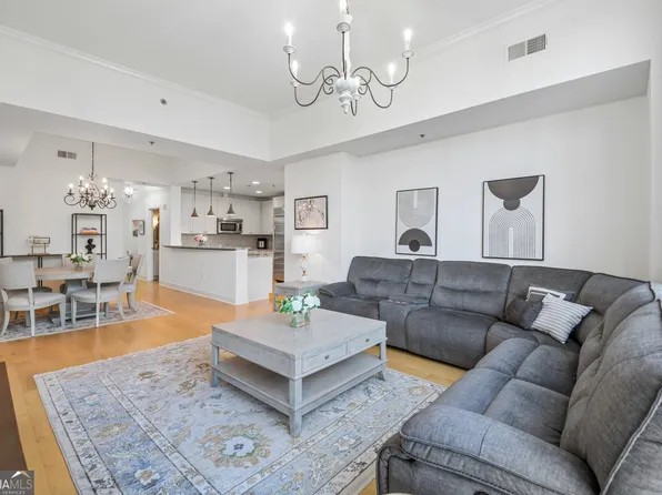 2795 Peachtree Rd NE Unit 405, Atlanta, GA 30305